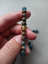 Lade das Bild in den Galerie-Viewer, Bracelet perles + Bouddha
